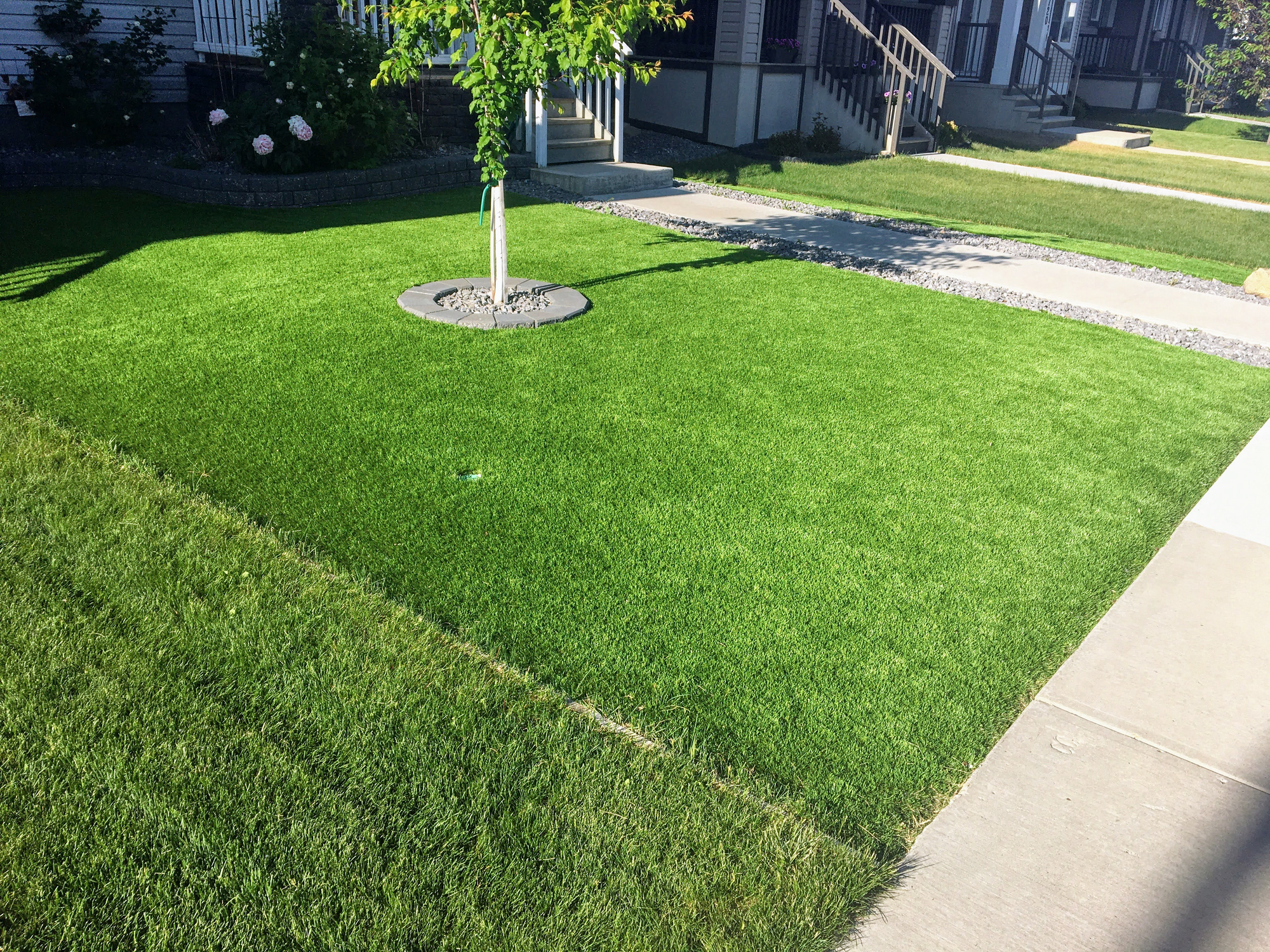 Ideas for Boosting Curb Appeal with an Artificial Turf Front Yard Ideas for Boosting Curb Appeal with an Artificial Turf Front Yard