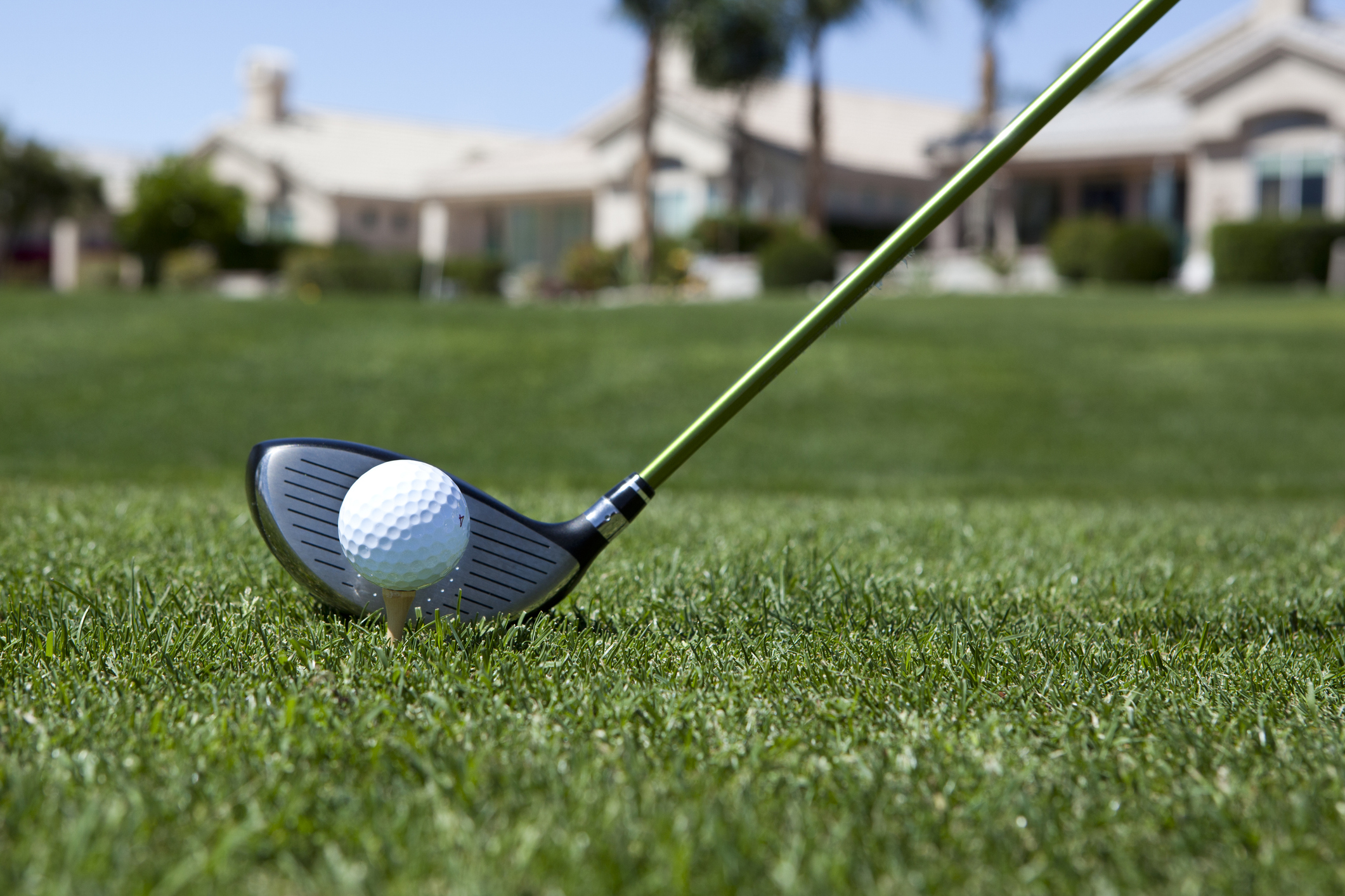 DIY Artificial Grass Putting Green Installation: Step-by-Step Guide DIY Artificial Grass Putting Green Installation: Step-by-Step Guide